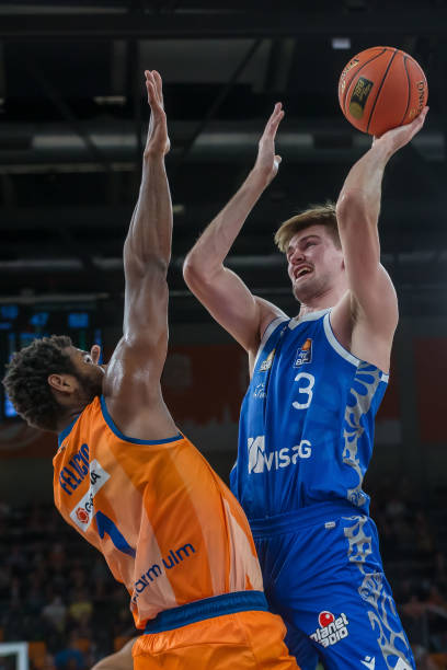 核心缺席对 核心缺席对