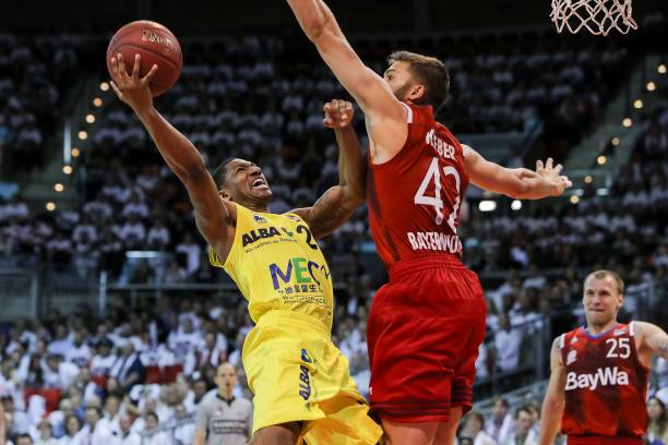 也是对都灵 也是对都灵